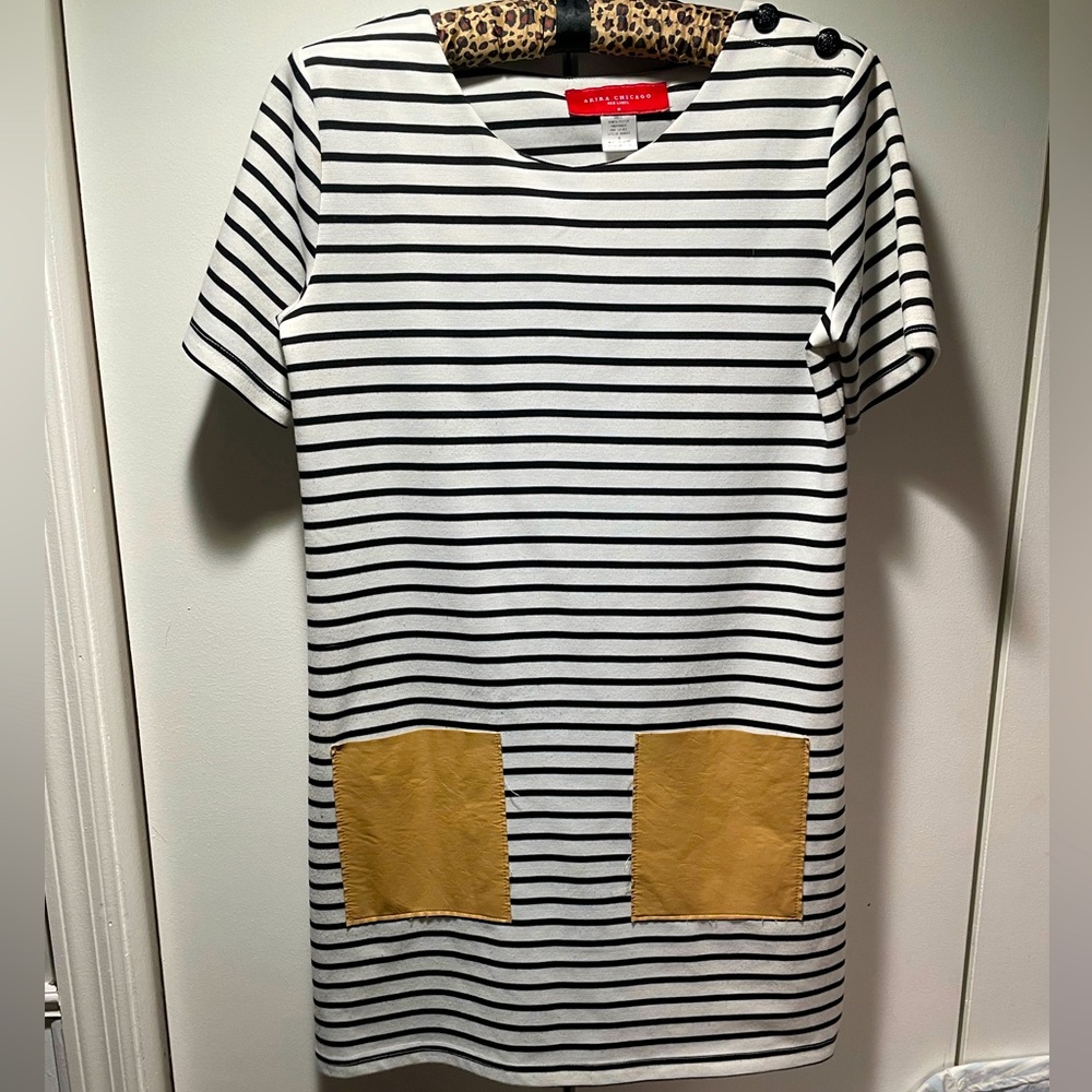 Never worn Striped Mini Casual Dreas